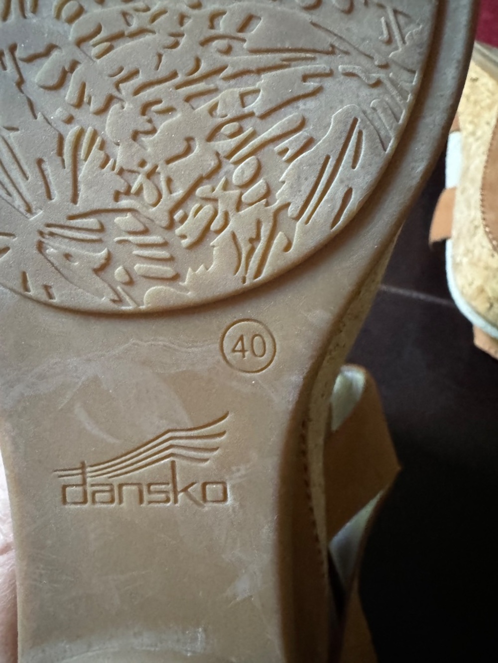 Dansko Women's Wedge Sandal in light brown suede - Size 40 - Picture 4 of 4